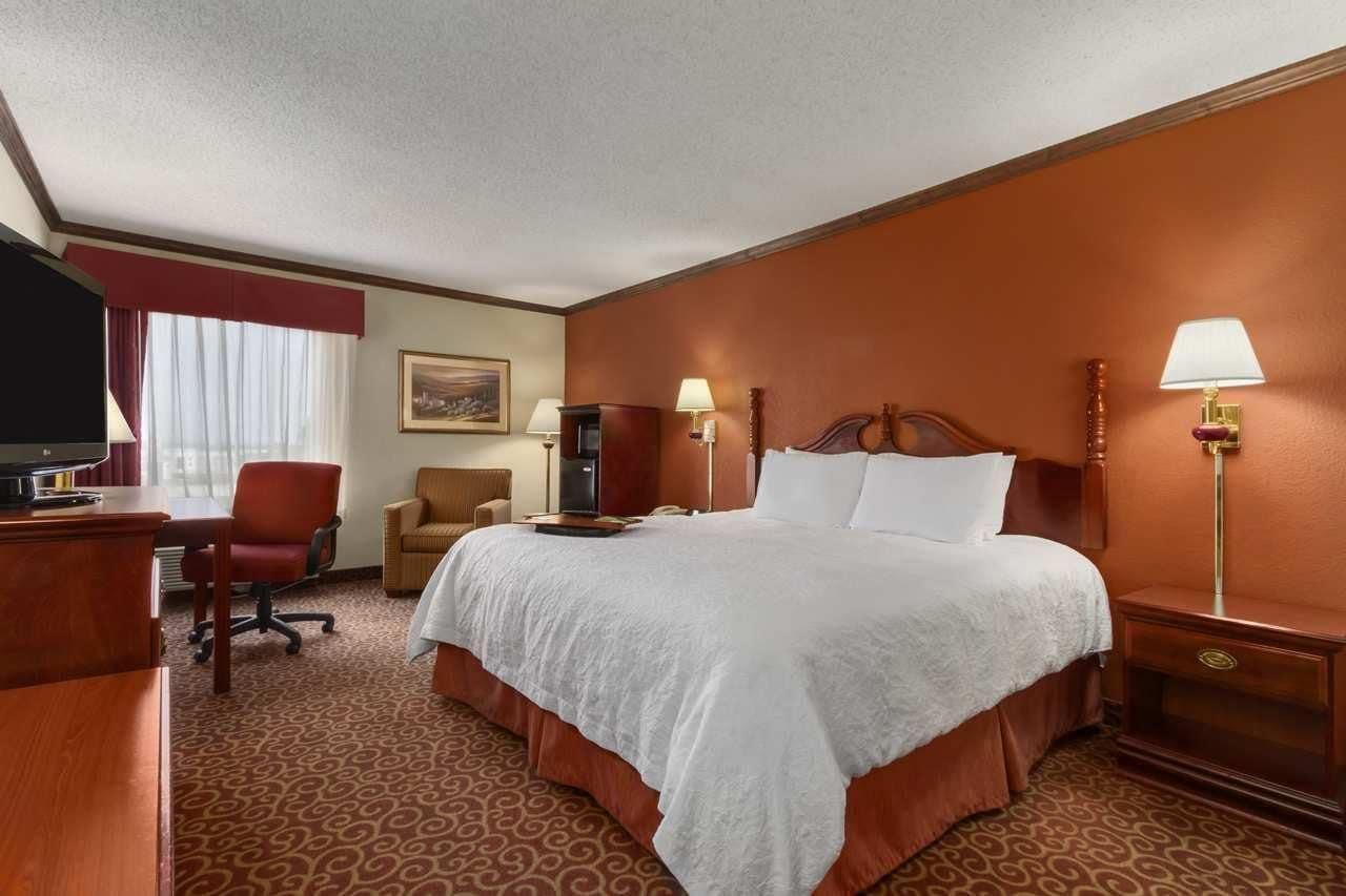Days Inn By Wyndham Forrest City Exterior foto